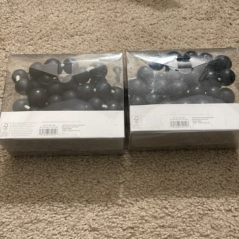 Set of two- Wondershop Garland